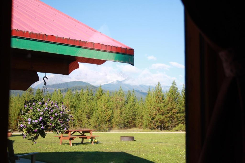 Twin Peaks Resort Valemount Zimmer foto